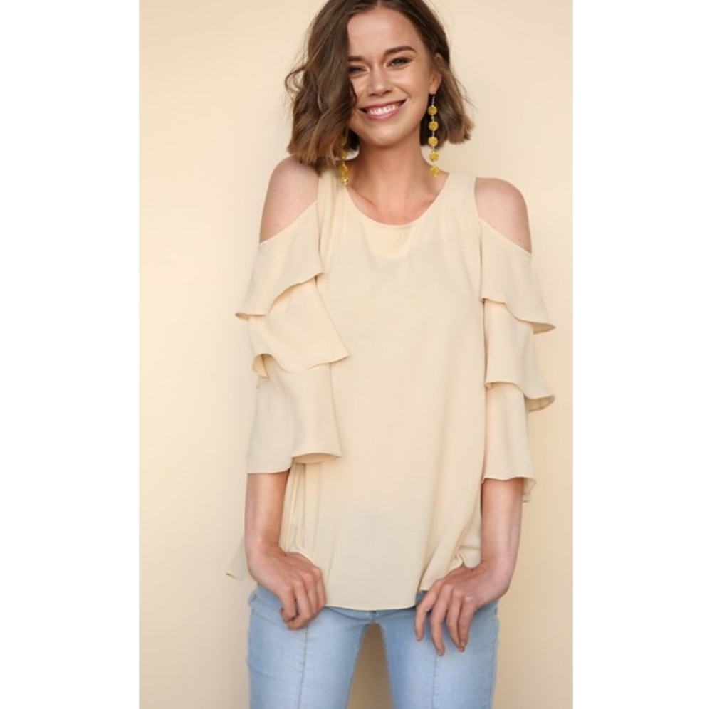 🆕🌿RUFFLE SLEEVE BLOUSE🌿